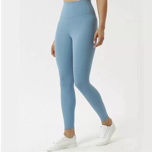 Lulu blue align leggings